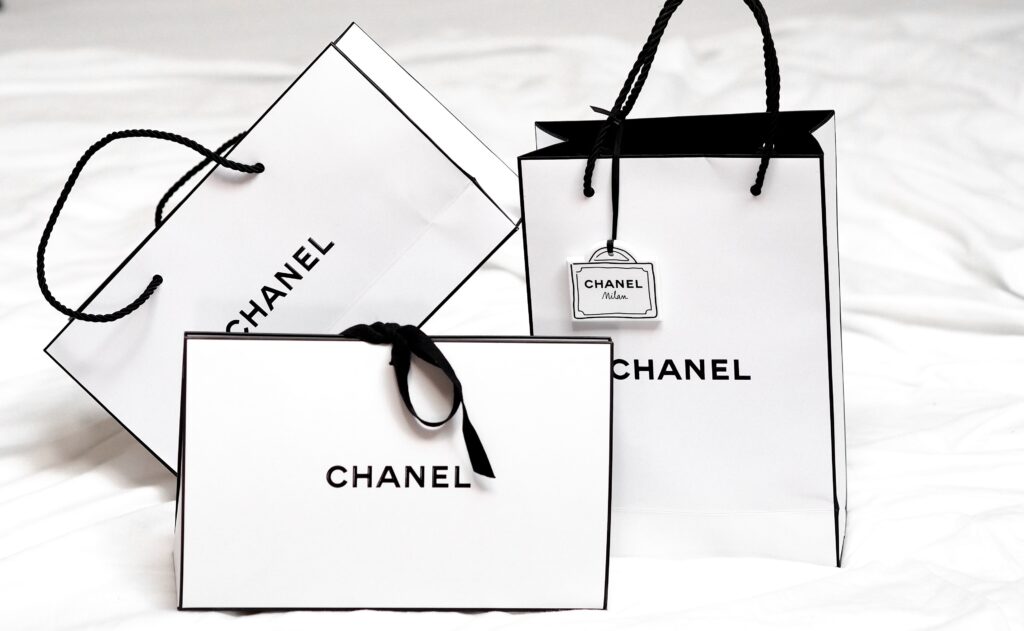 chanel gifts for her